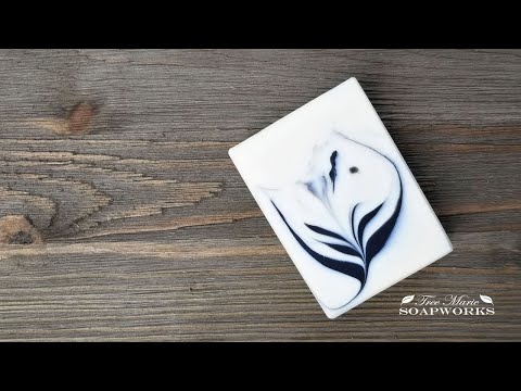 Видео: Секретная завитушка из перьев, холодный способ изготовления мыла (Видео с техникой №11)