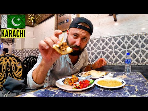 Видео: Переедание на знаменитой улице Бернс-роуд в Карачи, Пакистан 🇵🇰