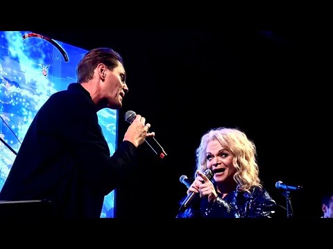 Видео: Иван Ожогин, Лариса Долина - «Дельтаплан», Концерт в День Рождения, Москва, 07.09.24