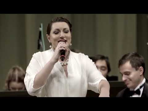 Видео: "Портреты". Выпуск №10, гость - Ирина Крутова