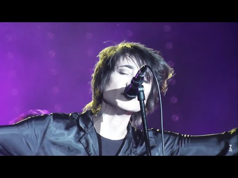 Видео: Земфира – Прогулка | Сочи (26.09.2020)