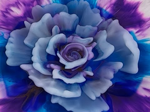 Видео: Что здесь произошло? Техника Resin Bloom+Lace от Ким @Marie-LouiseArt #resinflowers #resincrafts