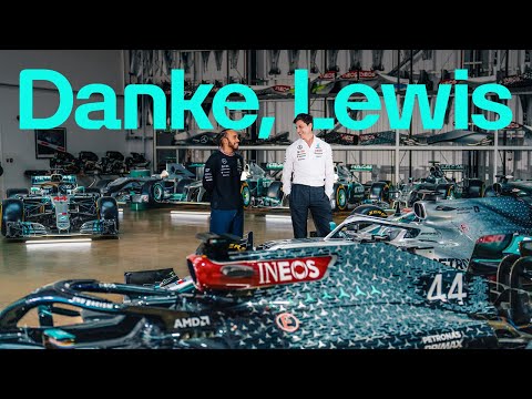 Видео: Льюис и Тото: путешествие в историю | Легендарные автомобили Mercedes F1 Льюиса и PETRONAS