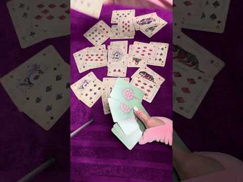 Видео: ♣️🤴 крестовый король - его жизнь в настоящий период времени 