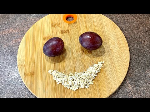 Видео: Сладкиш със сливи - в главната роля: сливи и овесени ядки! / Сливовый пирог - улетает за секунды…