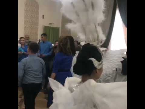 Видео: Әкеміздің мерей тойы! Әкеге алғыс әні.
