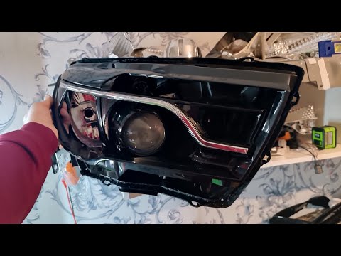 Видео: Установка Aozoom A15 и Dixel 3023 3 дюйма на Лада Веста