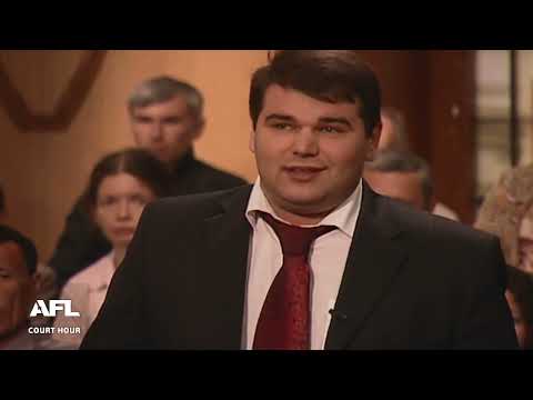 Видео: Квартиру проиграл, пришел к маме - Дела семейные #сЕленойДмитриевой
