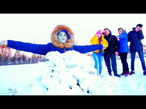Видео: Нашли Замёрзшую девочку // Леди Диана