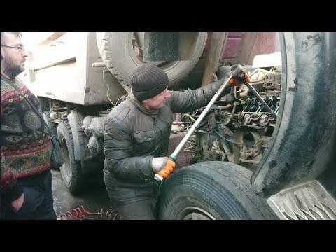 Видео: Поменял прокладки на Камазе и делаю реактивные тяги!
