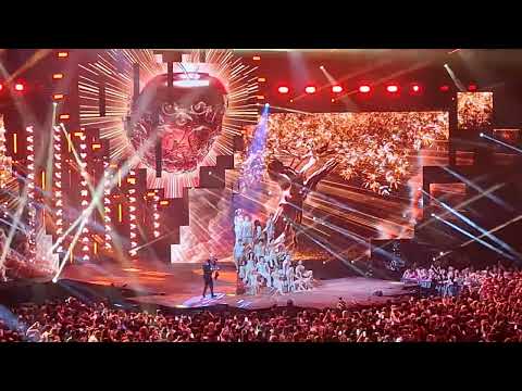 Видео: Русская Мадонна: Ольга Бузова мощно спела новый хит "Неверная"