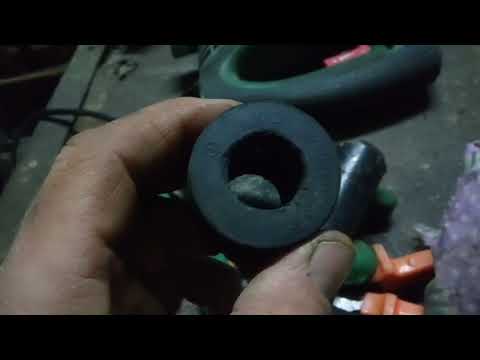 Видео: Замена втулок и сайлентблоков на скутере 139qmb