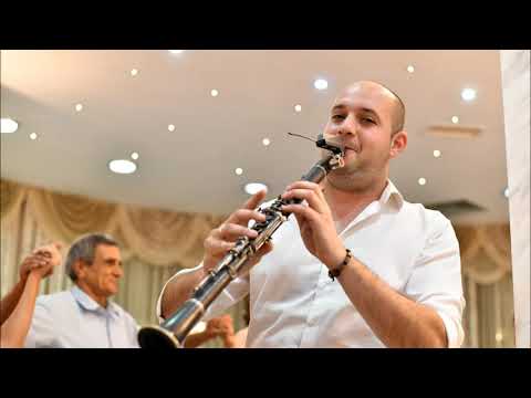 Видео: Много мерак имам, бабо - Кинче и Роял Бенд  / Mnogo merak imam, babo - Kinche i Royal Band