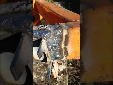 Видео: Плуг для минитрактора КУБОТА L 1 18,5 модернизация