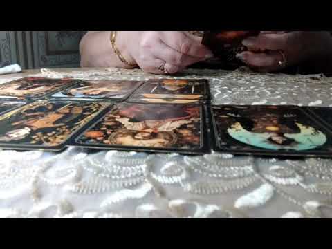Видео: О чем сейчас думает Крестовый Король.