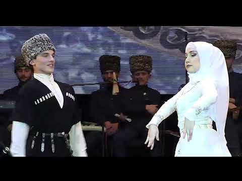 Видео: Шахбиев Лом-Али и Марет Байсарова