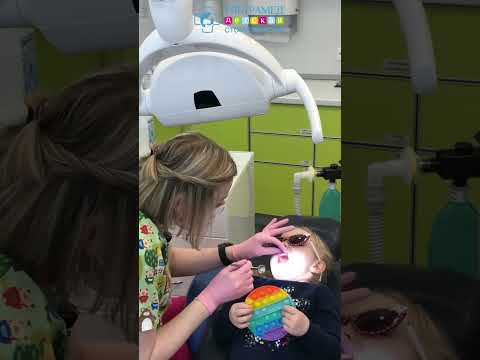 Видео: Как проходит приём в детской стоматологии Ультрамед
