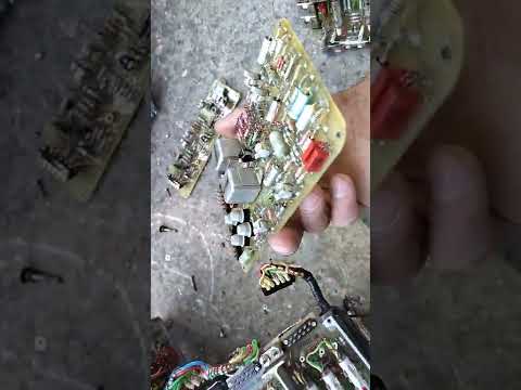 Видео: Радиостанция Р-130 золото, содержание драгметаллов