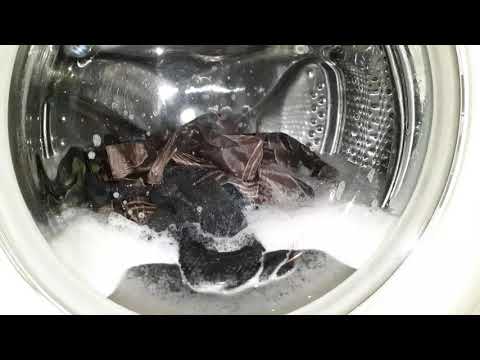 Видео: Candy: Деликатная 40° 400 об/мин | Стирка Чёрных вещей.