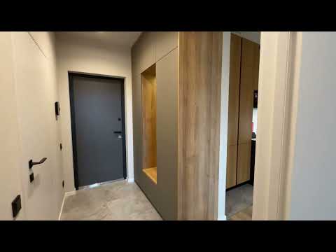 Видео: Шкаф вместо вешалки в прихожую. 