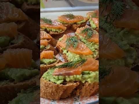Видео: КАНАПКИ з авокадо та лососем #всегдавкуснаяеда #рецепт