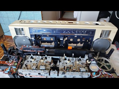 Видео: Магнитола Sanyo WMR-D25 (M-W25), некоторые моменты обслуживания и ремонта