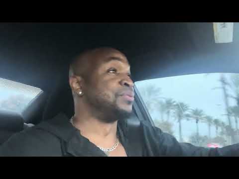 Видео: Разные женщины любят разные вещи в спальне.