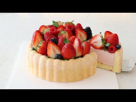Видео: 🍓Рецепт клубничного пирога Шарлотта🍓