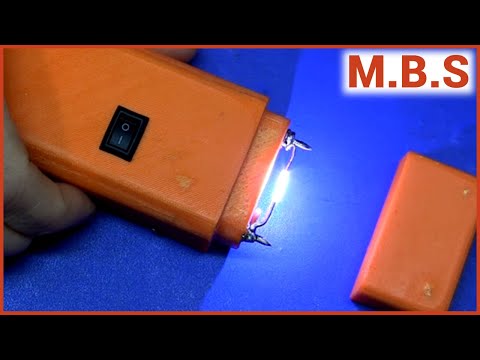 Видео: Электрошокер - Отпугиватель Собак из Китайской Электро Трещалки