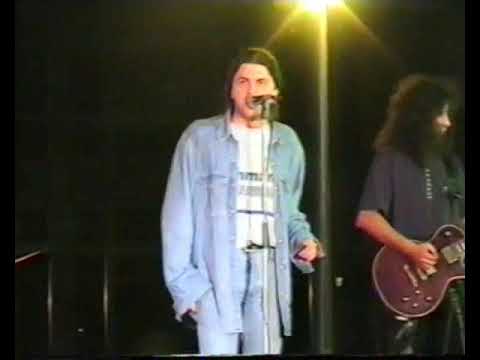 Видео: Б.Т.Р. - Златна рибка (на живо, 05.1998г., гр.Русе)