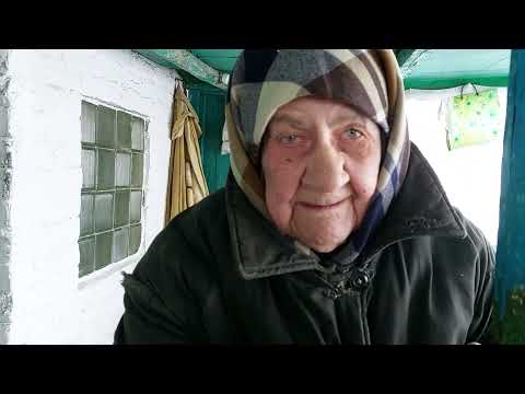 Видео: В 95 ЛЕТ БАБУШКА ПАША ПОМНИТ, КАК В СТАРИНУ МОЛИЛИСЬ, ПОСТИЛИСЬ И ГАДАЛИ.