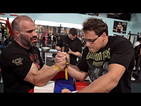 Видео: SCHOOLBOY VS ДЕНИС ЦЫПЛЕНКОВ | АРМРЕСТЛИНГ ТРЕНИРОВКА 2025