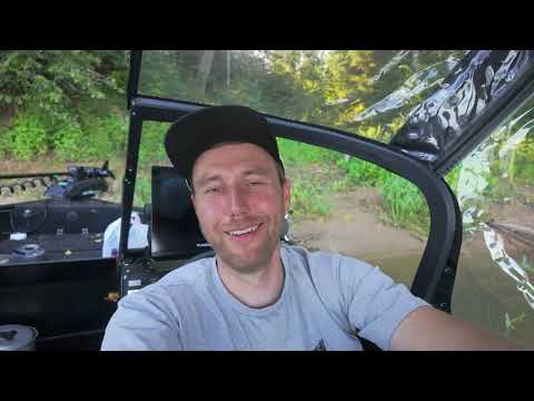 Видео: Рыбалка на Вазузе. Ночую в лодке. Ядерный обед. Милфа пришла ночью.
