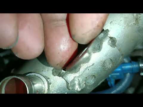 Видео: Зняття термостата на FIAT DOBLO 223 1.9 JTD