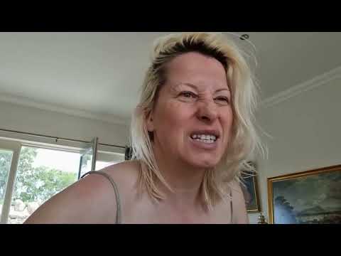 Видео: ПИЩЯХ ОТ БОЛКА 🚩🚩🚩ПРИЕХА МЕ ПО СПЕШНОСТ В БОЛНИЦА 🚑