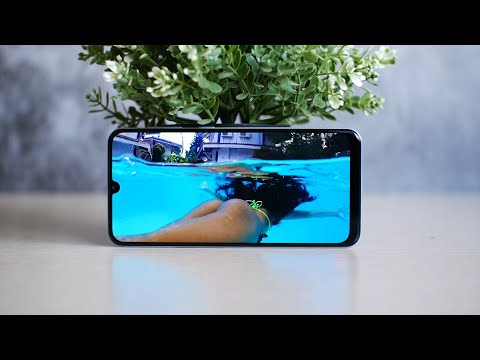 Видео: Полный обзор Samsung Galaxy A50 после месяца использования.