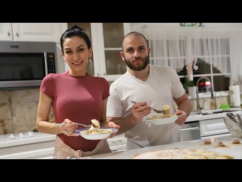 Видео: Готовим Простые и Вкусные Пельмени - Рецепт от Эгине - Heghineh Cooking Show in Russian