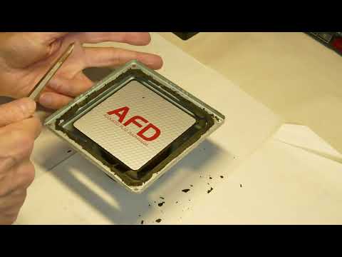 Видео: Panasonic RX-CW 200L. Часть 2-я. Замена подвесов динамиков.