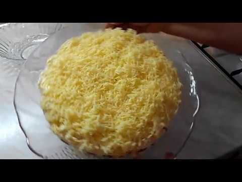 Видео: САЛАТ С ГРИБАМИ,КУРИЦЕЙ И  АНАНАСАМИ