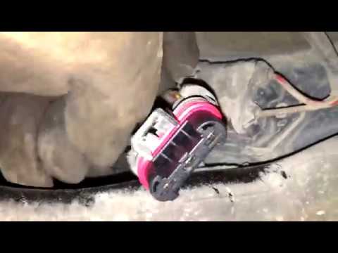 Видео: Замена радиатора охлаждения Opel Astra H