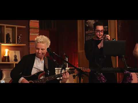 Видео: Сурганова и Оркестр . Новогодник в ПР. ( 3 часть) СПб 21.12.2024г @SurganovaOfficial