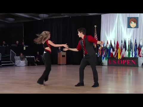 Видео: Очень красивая песня!!! На берегу ЧУ!!! Тогжан Муратова.