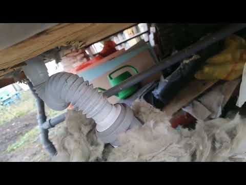 Видео: Канализация на даче.