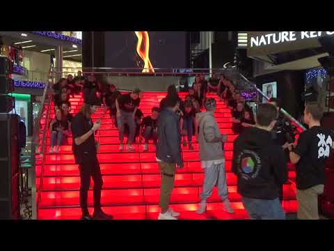 Видео: Флешмоб и репетиция песни Гори MBАND(Vegas Kрокус Cити, Times Square,22.11.19)