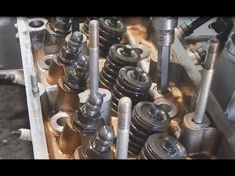 Видео: ВАЗ 2107. Замена заглушек ГБЦ.