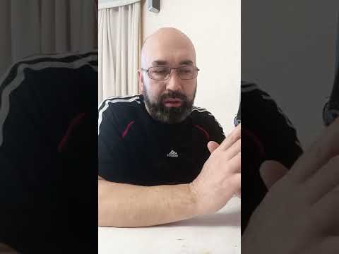 Видео: Смазываем рыболовную катушки! Какую смазку выбрать