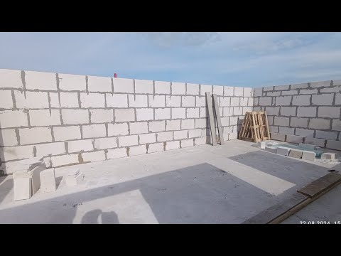 Видео: самому сделать гараж 9х6 за 4дня неспешно 12 кубов пеноблоков сложить аккуратно и ювелирно без суеты