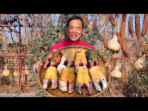 Видео: Самое жевательное блюдо из 8 бычьих суставов! Тушёные и обжаренные в пряном солёном вкусе!