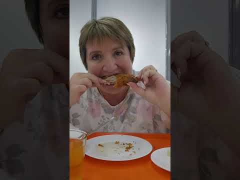 Видео: Пришла в столовую пообедать, все очень вкусно и дёшево 