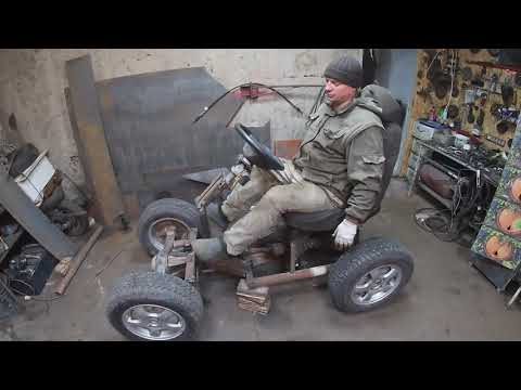 Видео: Трансмиссия минитрактора серия №2 :узел перелома,карданы,руль,коробка,сиденье.helper